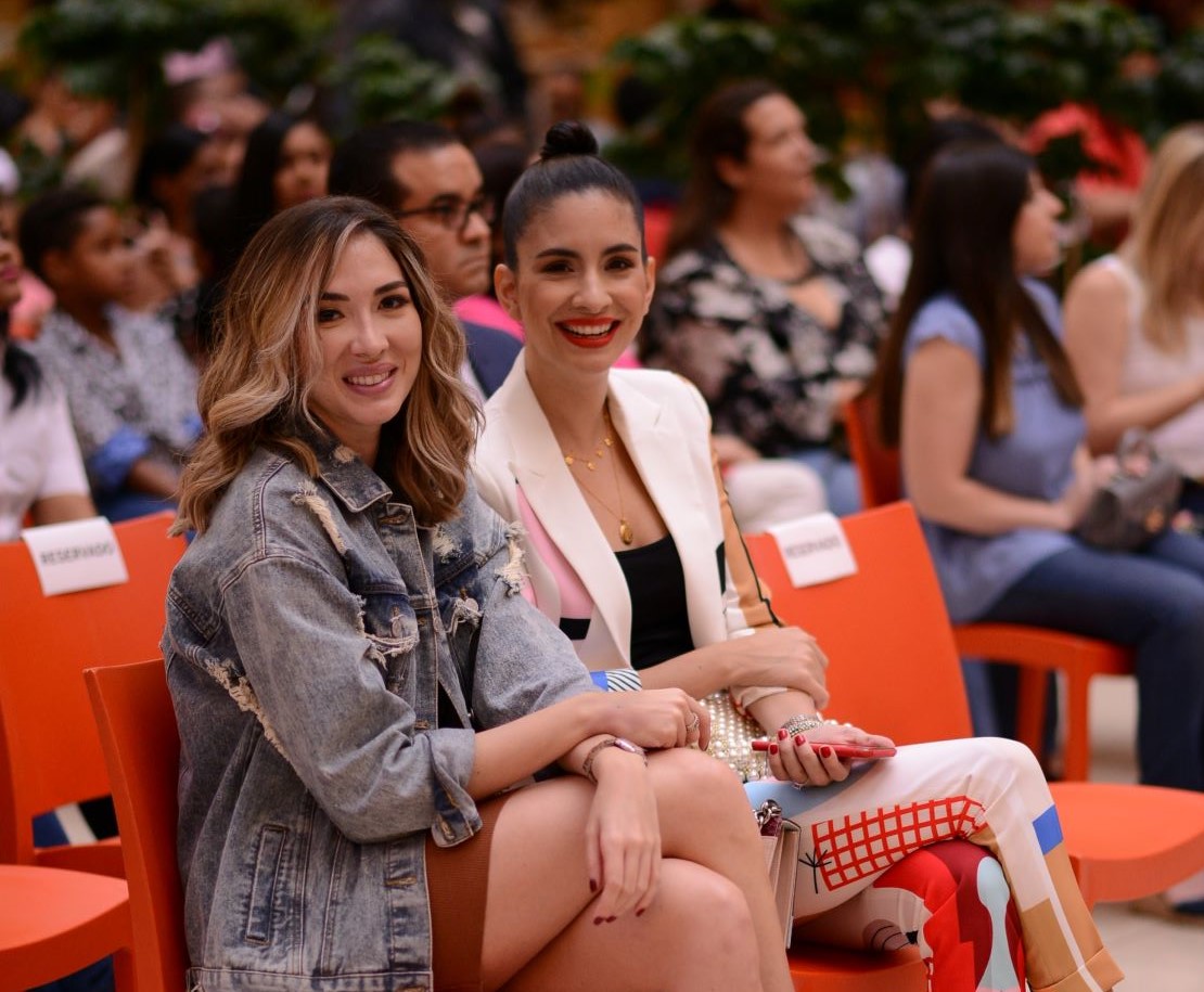 Gabi Desanges y Helen Blandino