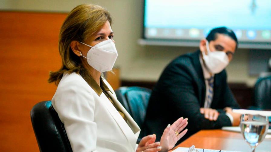 Gobierno anunciaría este martes las nuevas medidas por COVID-19 y Navidad