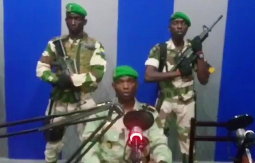 Gobierno de Gabón para golpe de Estado y arresta a sublevados