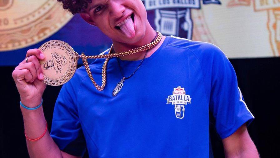 Joven de 18 an~os es el nuevo campeo´n de Red Bull Batalla de los gallos RD Joven de 18 an~os es el nuevo campeo´n de Red Bull Batalla de los gallos RD