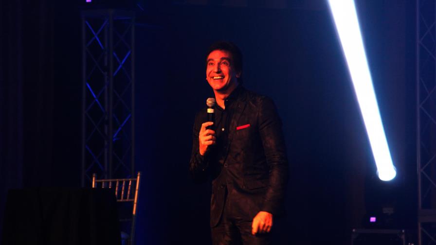 Dante Gebel: ?La iglesia debería de ser el lugar más auténtico?