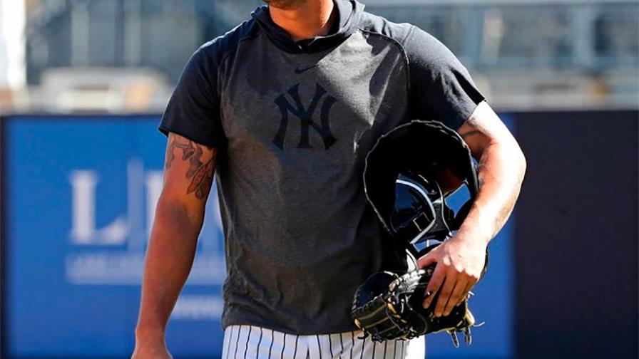 Los Yankees 2020 no son ni la sombra de la poderosa maquinaria de 1927
Los Yanquis de 2020 no son ni la sombra de 1927 
Los cinco abridores eran Early Wynn (23-11), Mike Garcia (19-8), Bob Lemon (23-7), Art Houtteman (15-7) y Bob Feller (13-3).
Los Yanquis de New York 1961. Ganaron la serie regular con 109 victorias y 53 derrotas y luego dominaron la Serie Mundial 4-1 a los Rojos de Cincinnati, bajo la dirección de Ralph Houk.
Alineaban con Elston Howard, C; Bill Skowron, 1B; Bobby Richardson, 2B; Tony Kubek, SS; Clete Boyer, 3B; Yogi Berra, LF; Mickey Mantle, CF; Roger Maris, RF: Ese año Maris disparó 61 jonrones y Mantle 54.
Los cuatro abridores eran Whitey Ford (25-4), Bill Staford (14-9), Ralph Terry (16-3) y Rollie Shelson (11-5). El relevista estelar era Luis -Tite- Arroyo que tuvo récord de 15.5.
Los Orioles de Baltimore 1971. Ganaron el primer lugar con 101 victorias y 57 derrotas y perdieron la Serie Mundial de los Piratas de Pittsburgh 4-1.
Bajo la dirección de Earl Weaver alinearon con Elrod Hendri