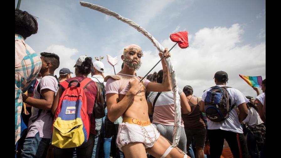 Activistas LGBT piden protección para migrantes gais y trans de Latinoamérica