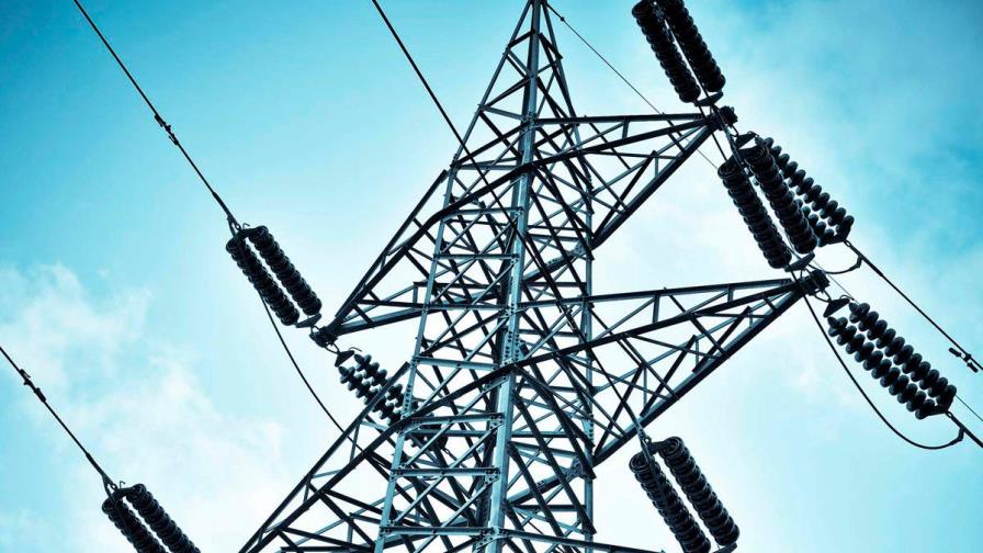 Gobierno licitará 1,000 megavatios más para aumentar la disponibilidad de electricidad