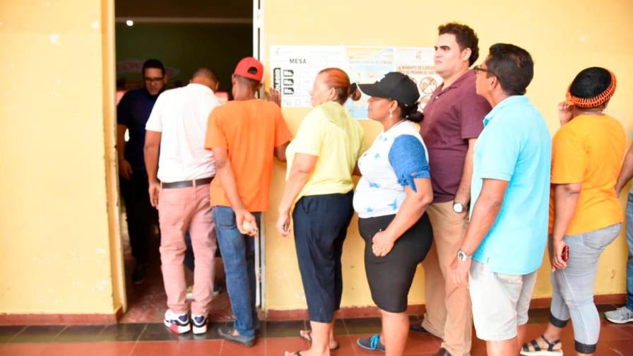 Resultados de encuestas a boca de urna del CEC sobre primarias fueron casi exactos