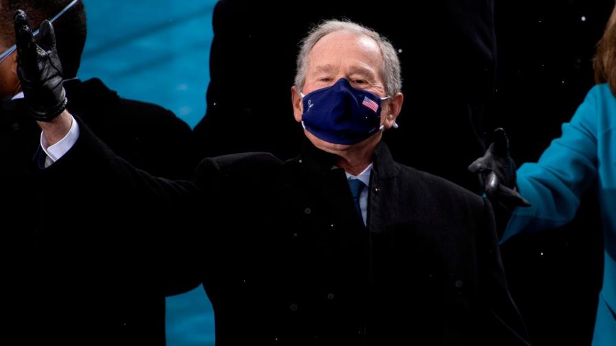 Expresidente de EEUU Bush tacha de “error” la retirada militar de Afganistán