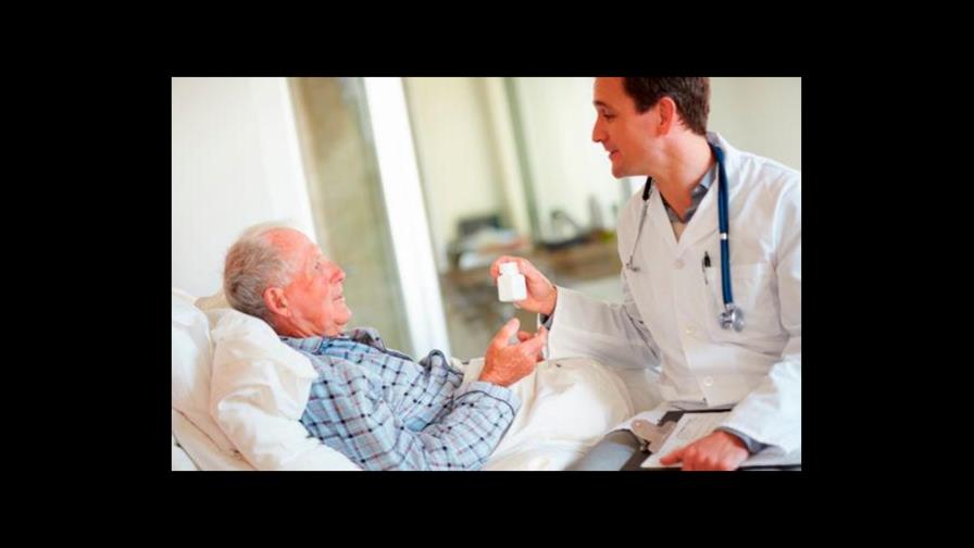 Sector farmacéutico llama a continuar programas de vacunación y control médico Sector farmacéutico llama a continuar programas de vacunación y control médico