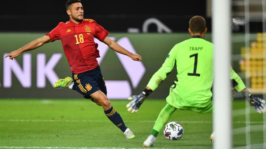 Gayá rescata a una nueva España en la Liga de Naciones Gayá rescata a una nueva España en la Liga de Naciones