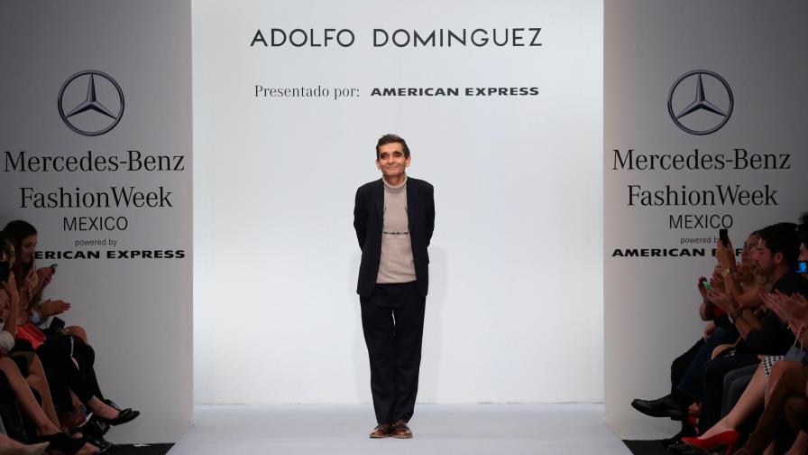 Adolfo Domínguez recibe el Premio Nacional de Diseño