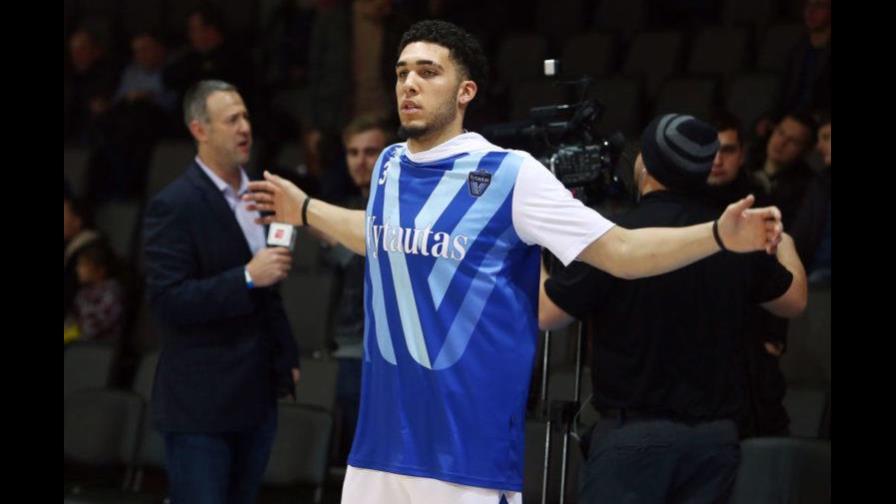 Pistons cortan al base LiAngelo Ball y otros dos jugadores