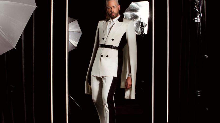 Keyther Estévez se la luce con su look en la alfombra roja Keyther Estévez se la luce con su look en la alfombra roja