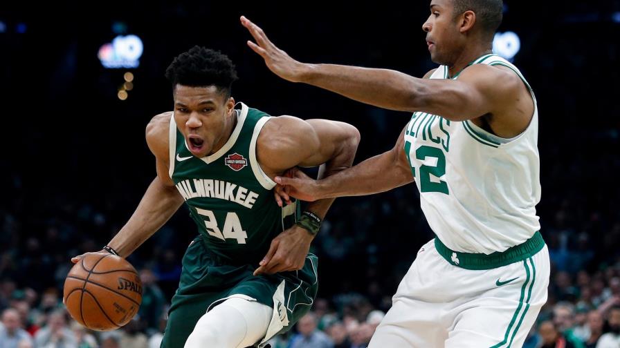 Antetokounmpo destroza a Celtics y Bucks recuperan ventaja de la casa; Horford marcó 17 puntos en la derrota