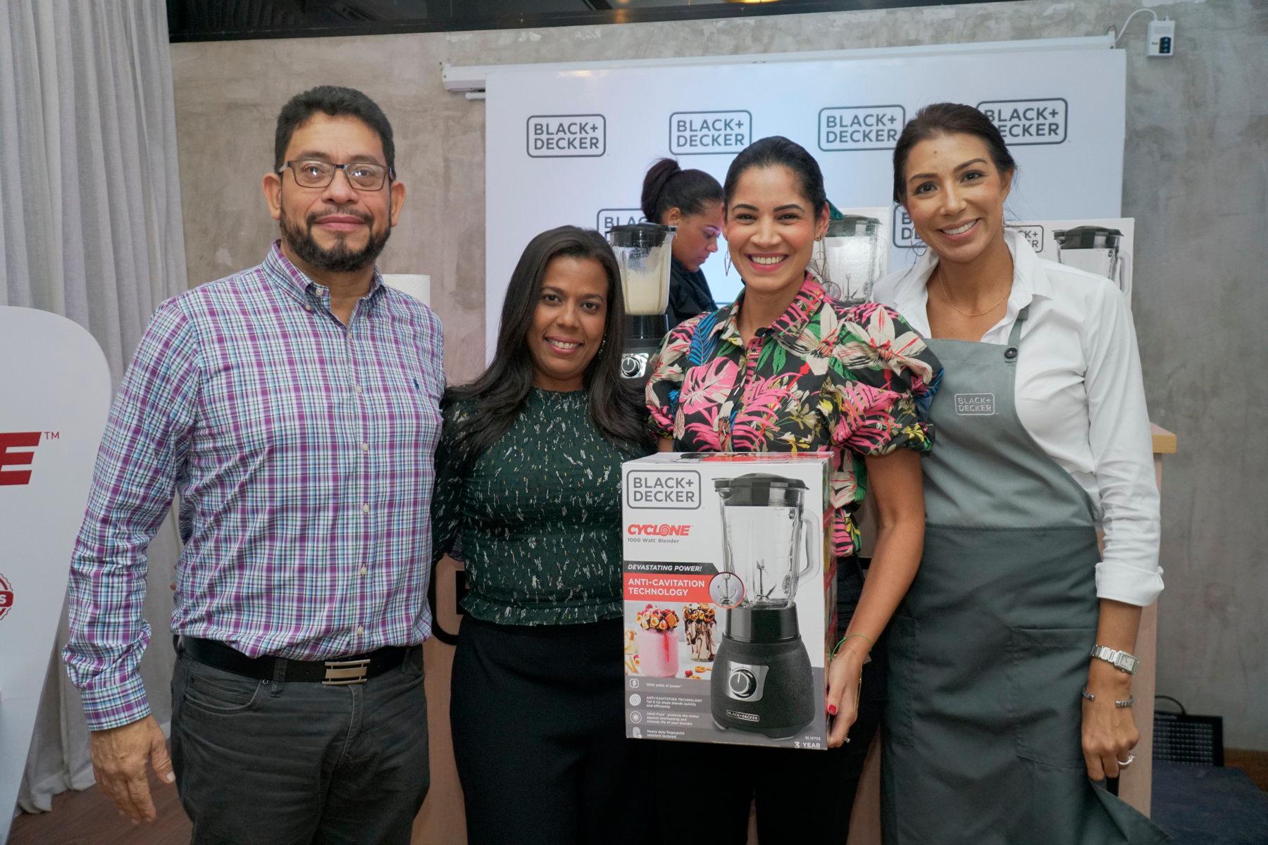 Gilberto Sánchez, Ivonne Cuesta, Keila Rodríguez y Gabriella Reginato.