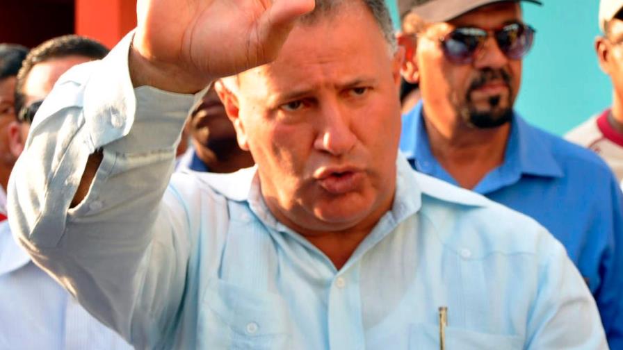 Serulle dice busca dirigir gestión municipal humanista; resalta obras sociales