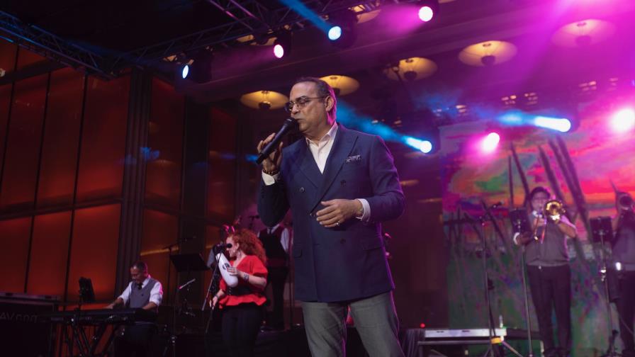 Gilberto Santa Rosa regresó con éxito a los conciertos en vivo