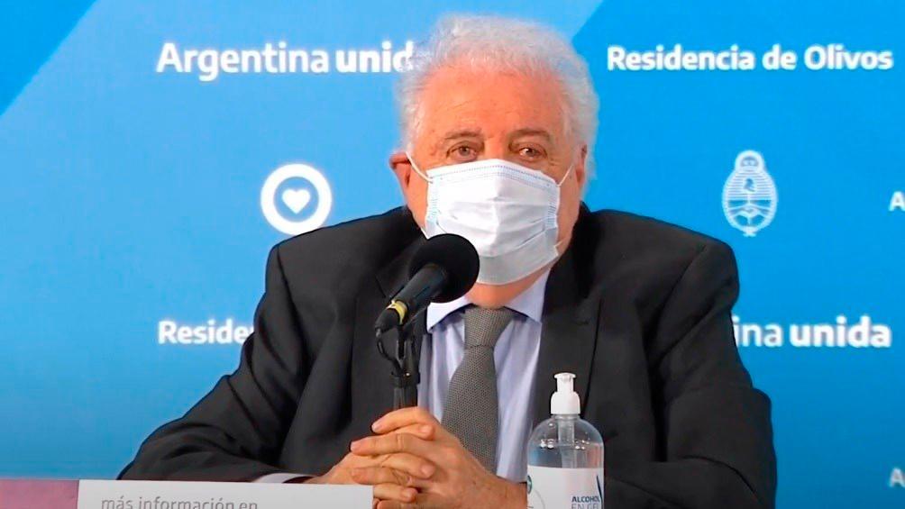 Ministro de Salud argentino renuncia tras escándalo de vacunaciones a sus allegados