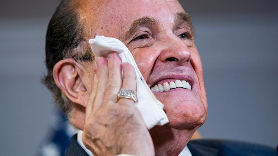 Giuliani, el fiel abogado de Trump, ya no le representa en ninguna causa