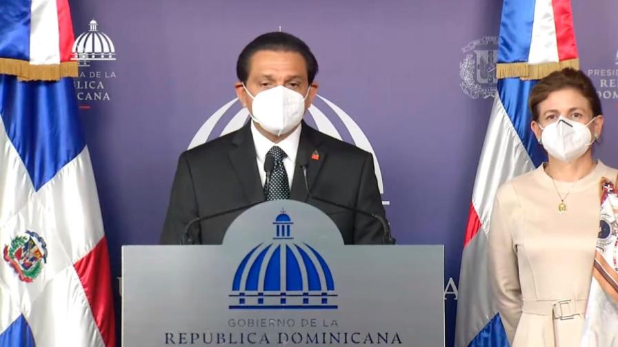 Primera y segunda dosis se aplican a la vez con las 500, 000 vacunas de China