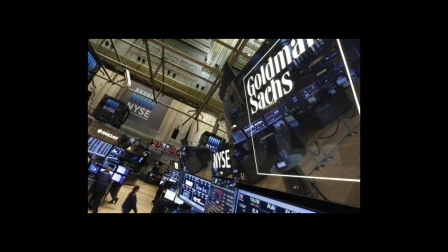 Goldman Sachs gana 1.213 millones en primer trimestre, 46 % menos que en 2019