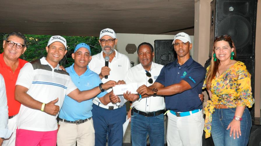 Mateo, Mora y Mota ganan torneo dedicado al director de la Policía Nacional 