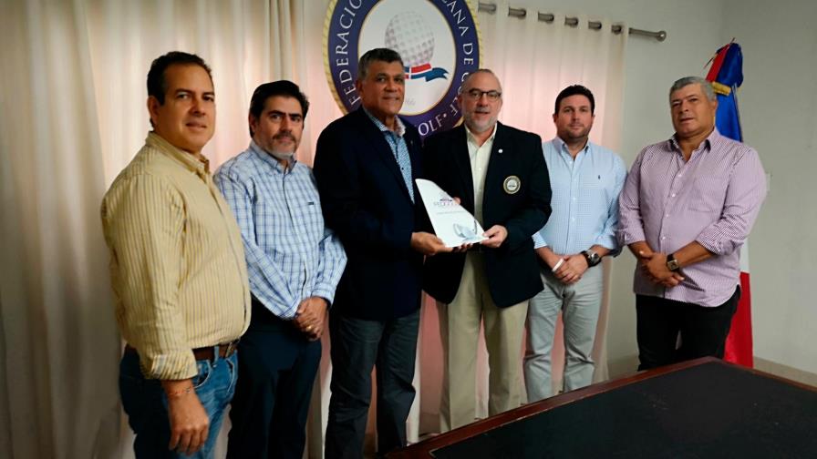 Carlos Elmudesi asume presidencia de Fedogolf Carlos Elmudesi asume presidencia de Fedogolf