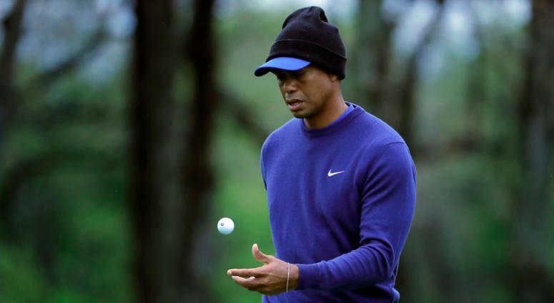 Un cruel inicio del British Open para Tiger Woods 