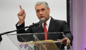 Gonzalo Castillo pide aprovechar cuarentena para compartir con la familia