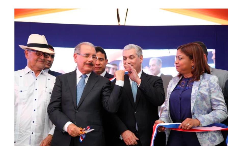 Al presidente Danilo Medina le ha costado conseguir el sustituto de Gonzalo Castillo en Obras Públicas