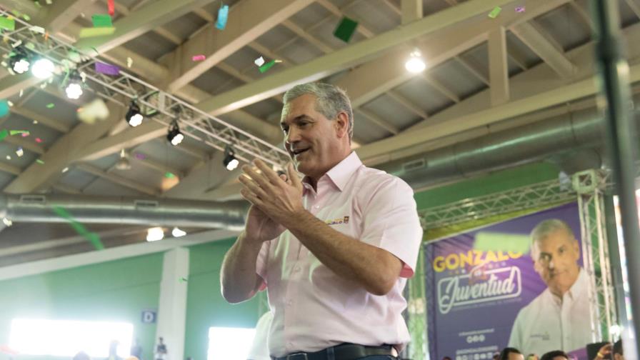 Primer informe sobre el uso del vocablo un penco de... 