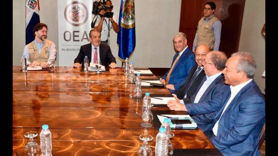 Gonzalo Castillo pide a los líderes no hacer declaraciones “agresivas fuera de tiempo” Gonzalo Castillo pide a los líderes no hacer declaraciones “agresivas fuera de tiempo”
