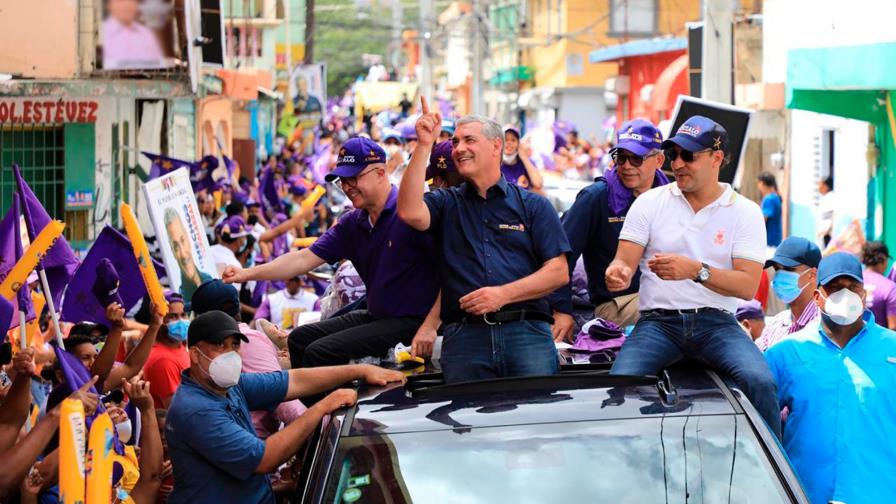 Medina asume campaña y destaca avance Gonzalo