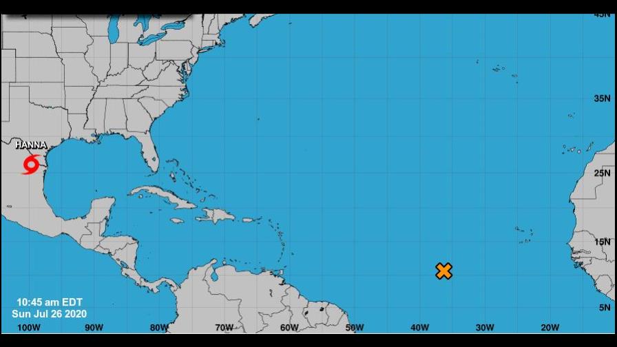 Gonzalo solo deja lluvia por islas del Caribe al debilitarse como depresión