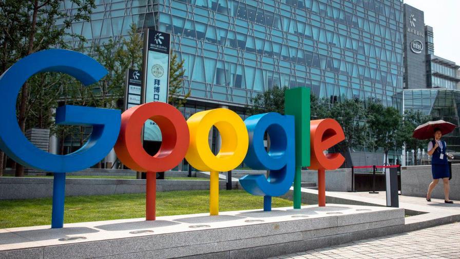 Google, en una nube “real”, iPhone recupera su trono y más clics tecnológicos