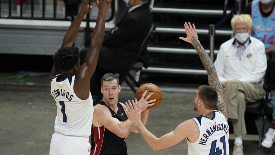 Heat recupera sexto puesto del Este al vencer a Wolves; Towns marcó 27 puntos