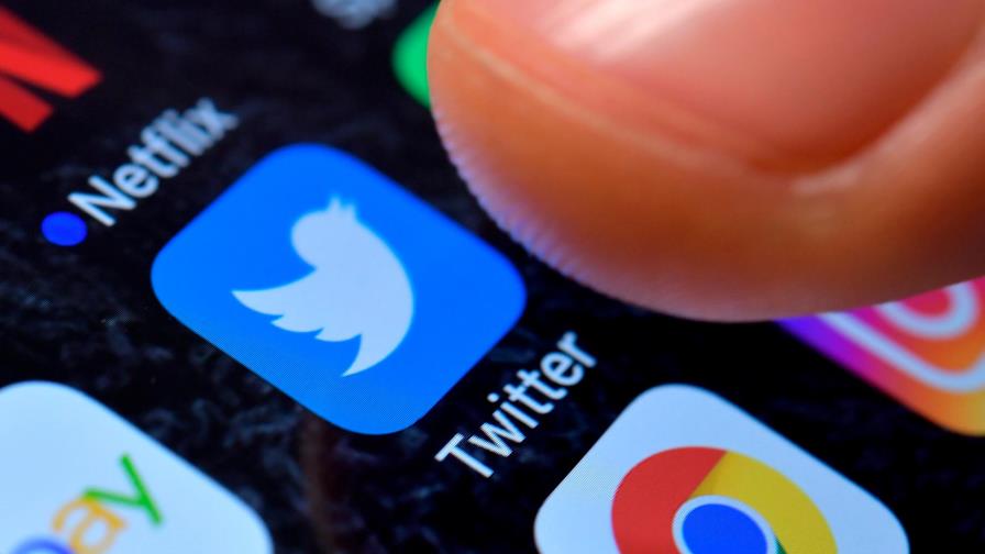 Cuatro grandes plataformas actuarán contra el acoso de las mujeres en línea