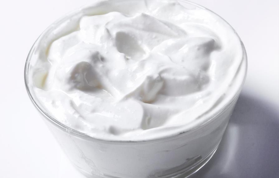 ¿Cuál es la diferencia entre yogur griego y yogur regular?