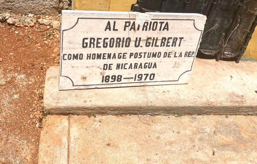 Exhuman restos de Gregorio Urbano Gilbert para ser llevados al Panteón Nacional