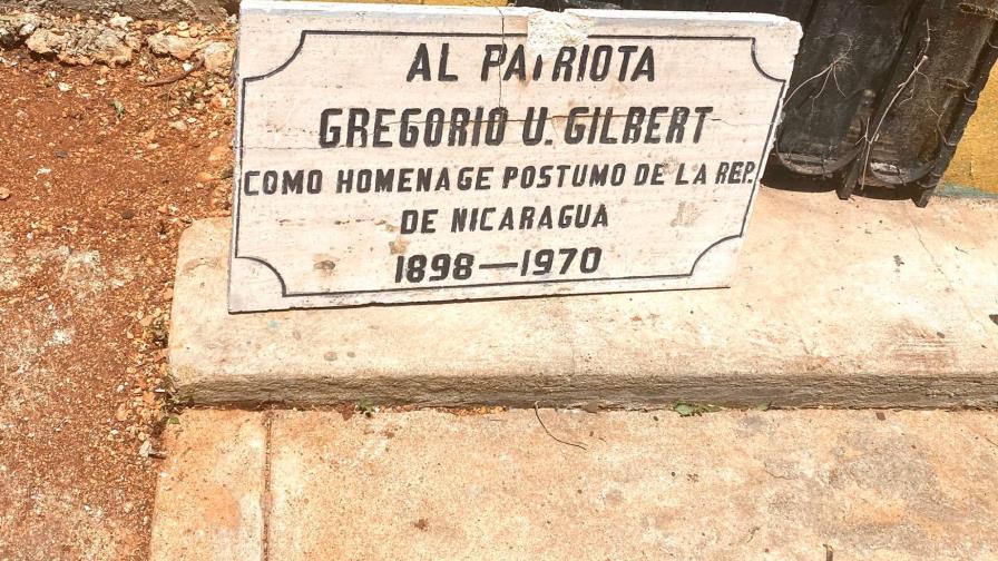 Exhuman restos de Gregorio Urbano Gilbert para ser llevados al Panteón Nacional