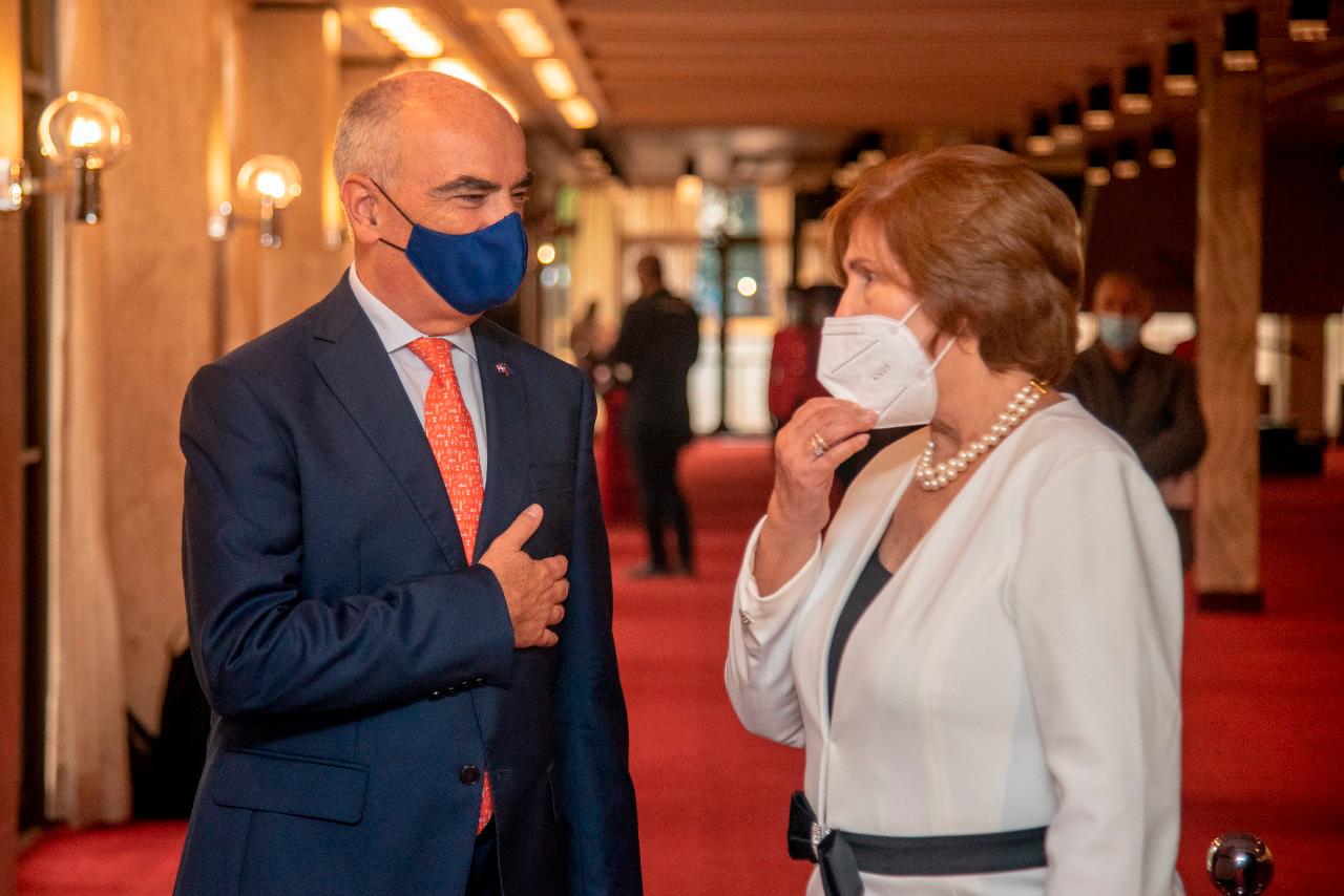 Gianluca Grippa y Carmen Heredia.