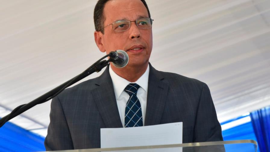 Minerd dice que desarrolla programas para reducir la cantidad de niños fuera del aula Minerd dice que desarrolla programas para reducir la cantidad de niños fuera del aula