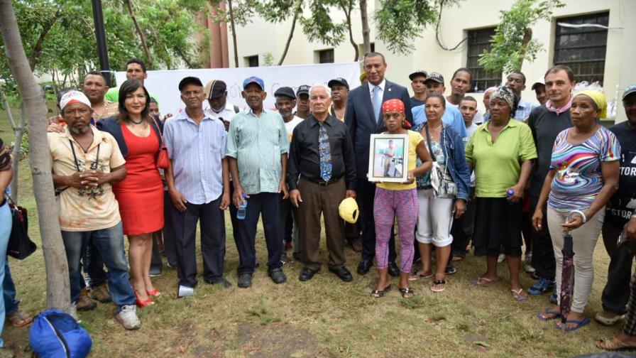 Hermanas Misioneras Dominicas del Rosario piden a Medina recibir a campesinos de El Seibo Hermanas Misioneras Dominicas del Rosario piden a Medina recibir a campesinos de El Seibo
