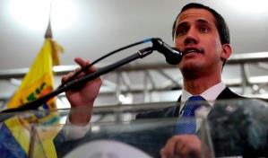 Fuerzas de seguridad de Venezuela irrumpen en la sede del partido de Guaidó