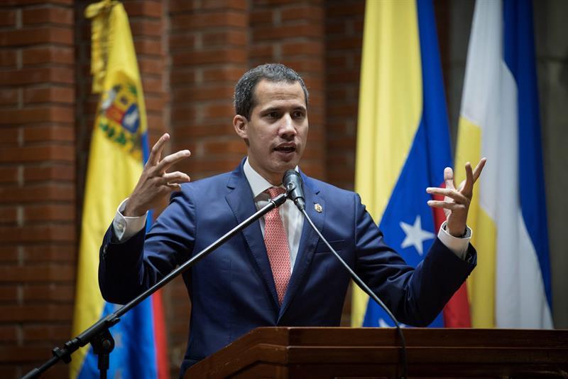 Enviado de Guaidó toma el control de embajada de Venezuela en Washington