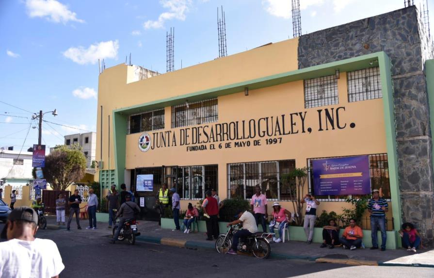 Pocos asisten a votar al cierre de las elecciones en barrios del Distrito Nacional 