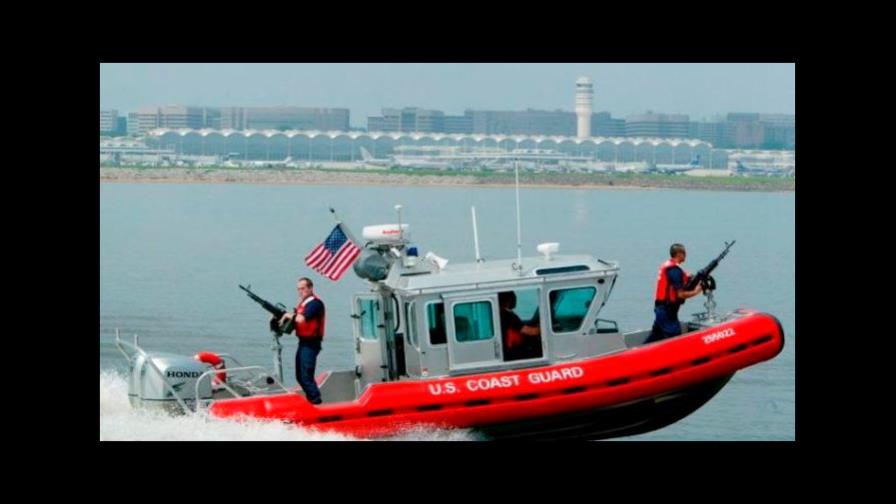 Dos muertos y 23 heridos en naufragio frente a San Diego