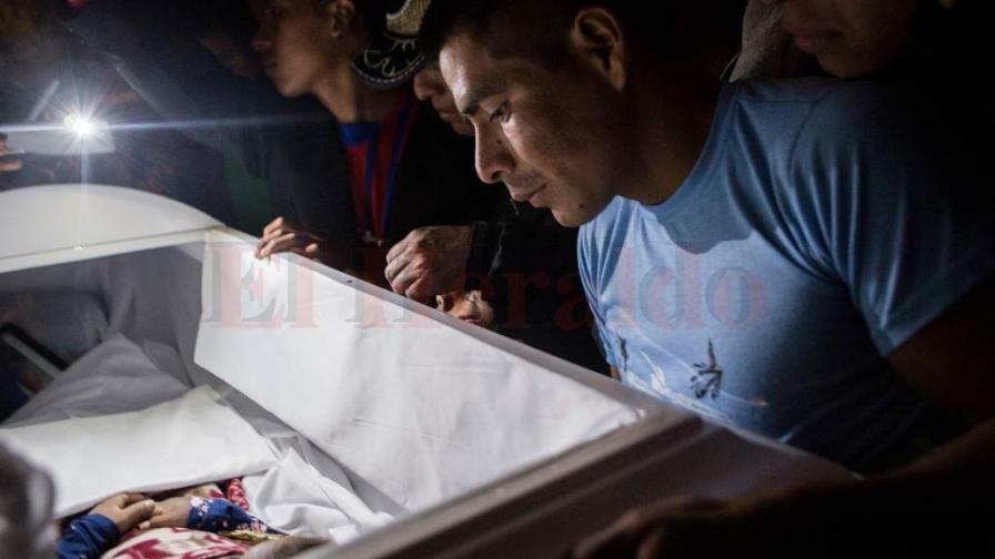 Guatemala: familia vela a niña migrante que murió en Texas
