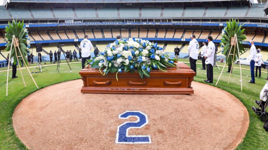 Dodger Stadium alberga ceremonia fúnebre de Tom Lasorda