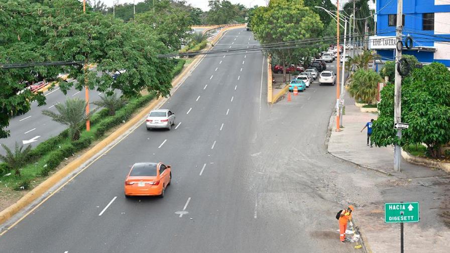 Obras Públicas cerrará a partir de esta noche carriles Este-Oeste del elevado Expreso V Centenario