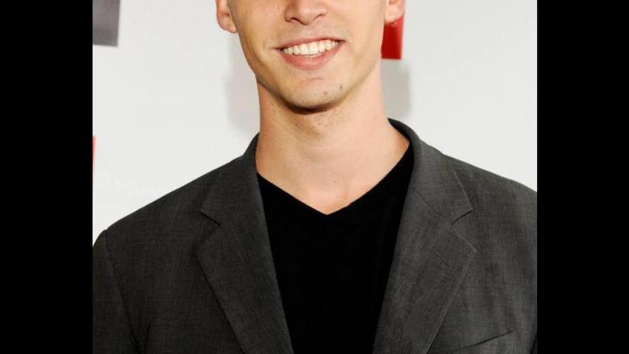 Actor Hagen Mills se suicida tras dispararle a la madre de su hija y dejarla herida Actor Hagen Mills se suicida tras dispararle a la madre de su hija y dejarla herida