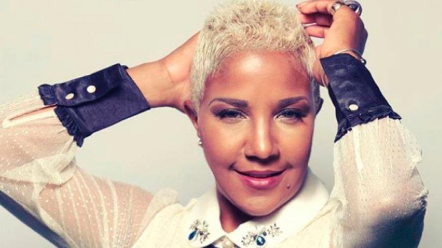 Alcalde de Miami declara persona non grata a conocida cantante cubana por “amar” a Fidel Castro